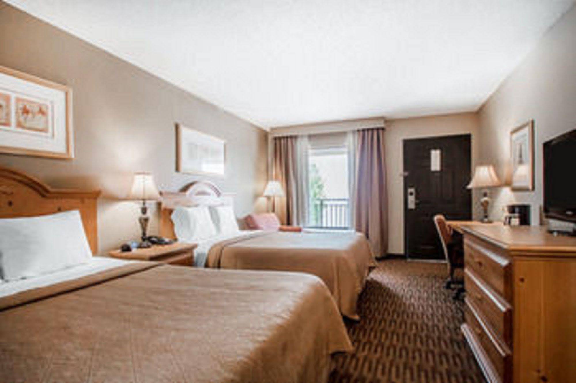 Inn Quality Us65 & E Battlefield Rd
